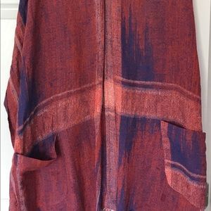 Red/blue Lucky Brand Shaw Cape